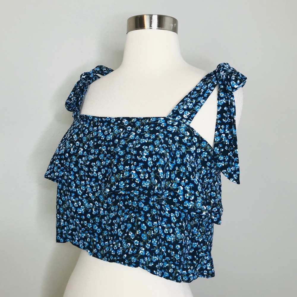 Faithful the brand Floral Shoulder Tie Crop Top